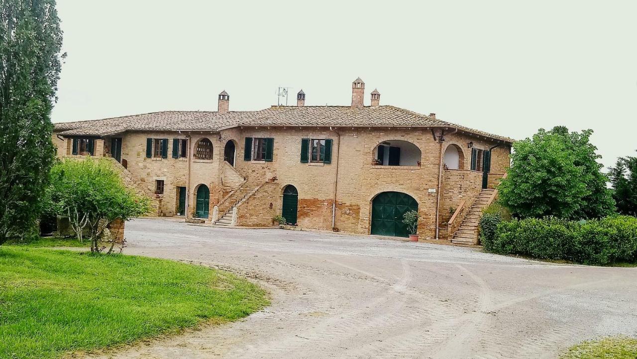 Agriturismo Casa Rossa Chianciano Terme Bagian luar foto